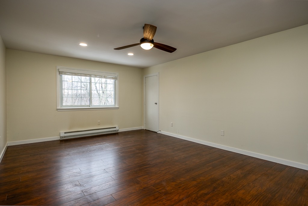 #6 photo, 529 Fox Run Lane, Carmel , NY 10512