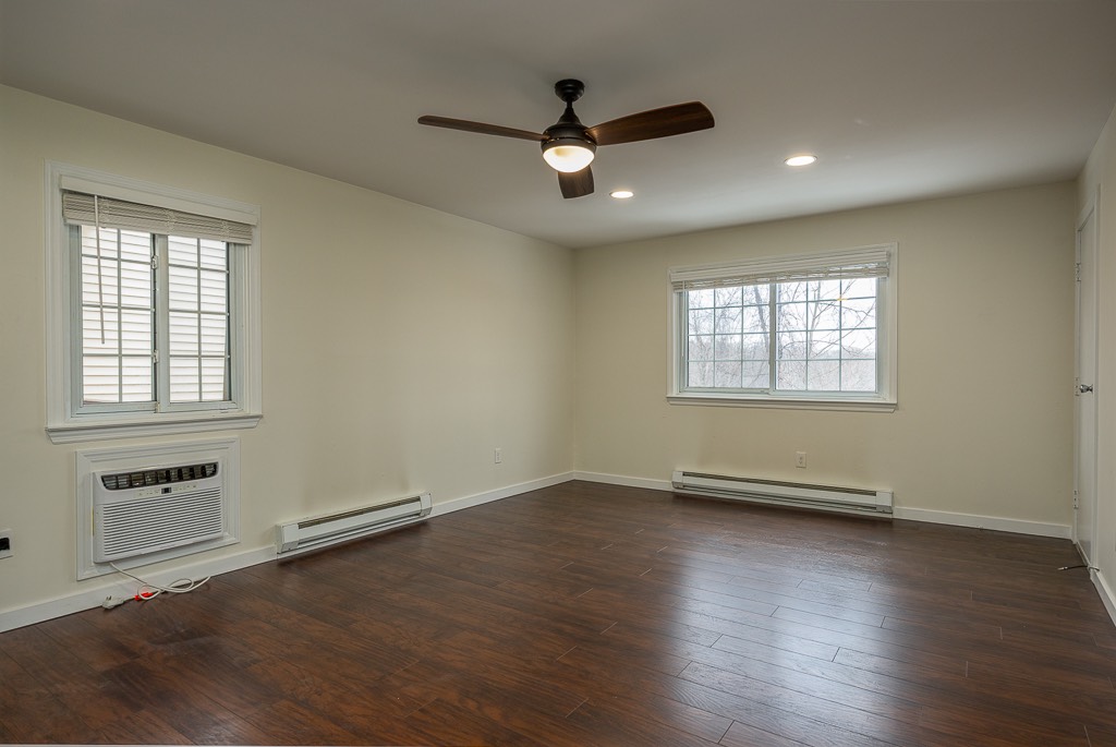 #7 photo, 529 Fox Run Lane, Carmel , NY 10512