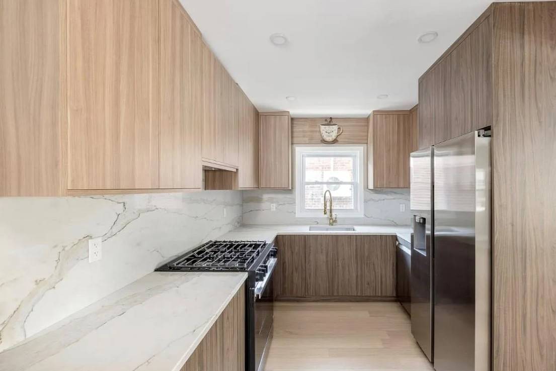 #6 photo, 208-12 53rd Avenue, #2nd Fl, Oakland Gardens , NY 11364