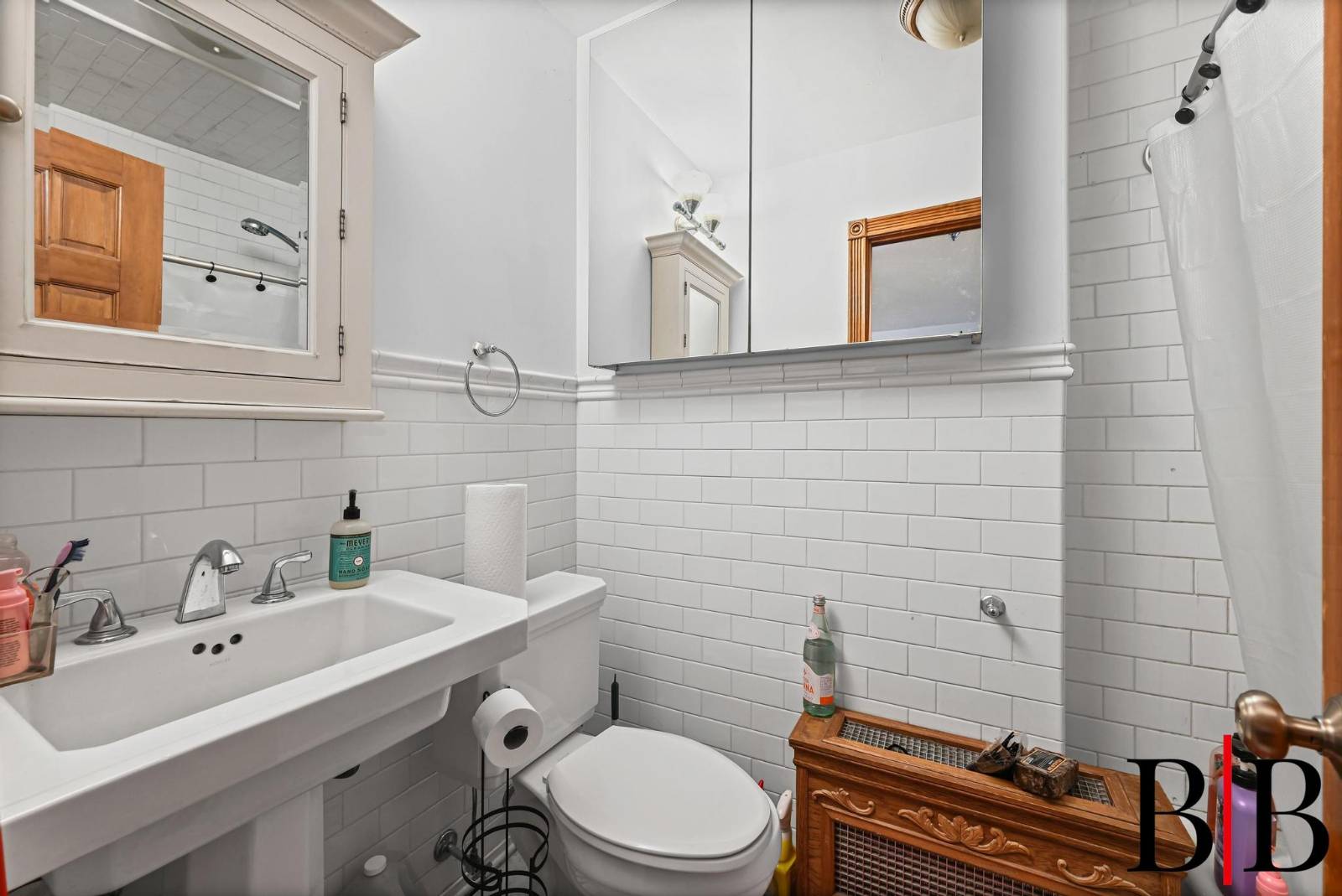 #8 photo, 2044 East 60 Street, Mill Basin , NY 11234