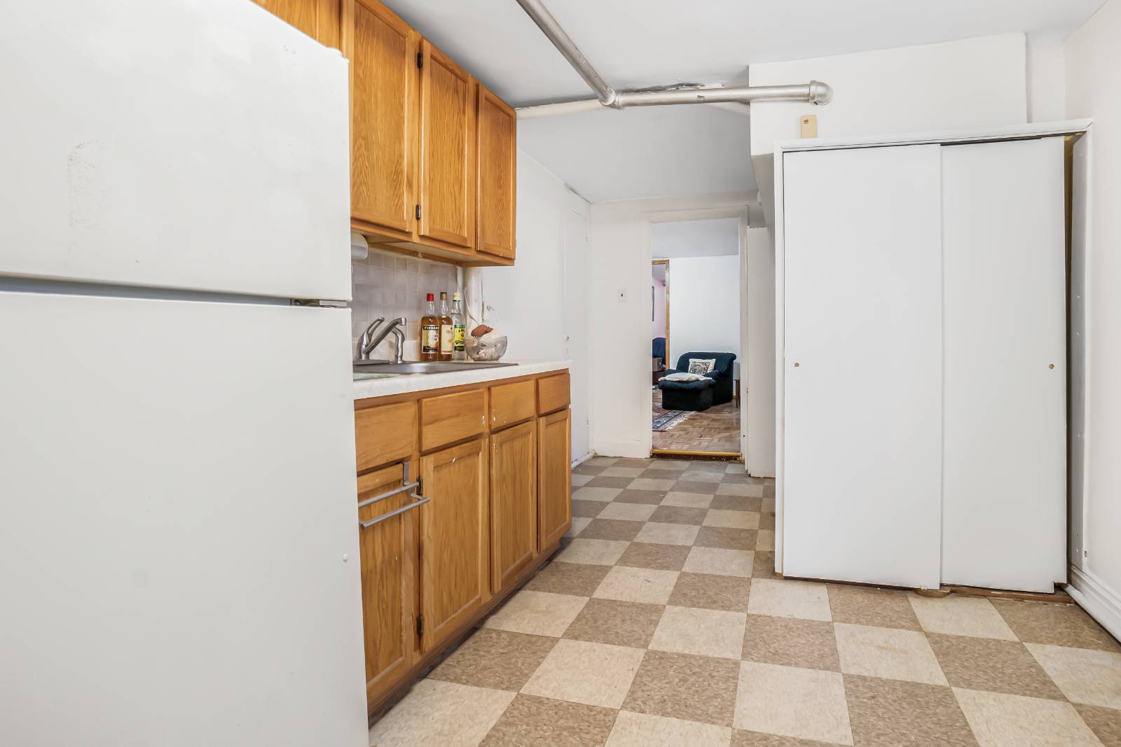 #19 photo, 904 East 54th Street, East Flatbush , NY 11234