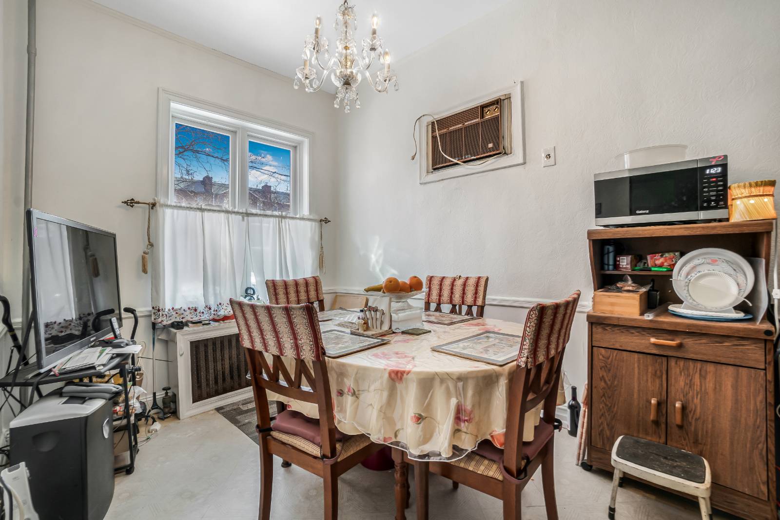 #6 photo, 904 East 54th Street, East Flatbush , NY 11234