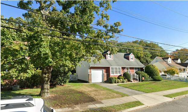 #7 photo, 57 Birchbrook Dr, Smithtown , NY 11787