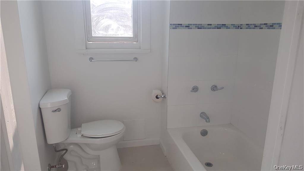 #6 photo, 14 Horton Avenue, New Rochelle , NY 10801