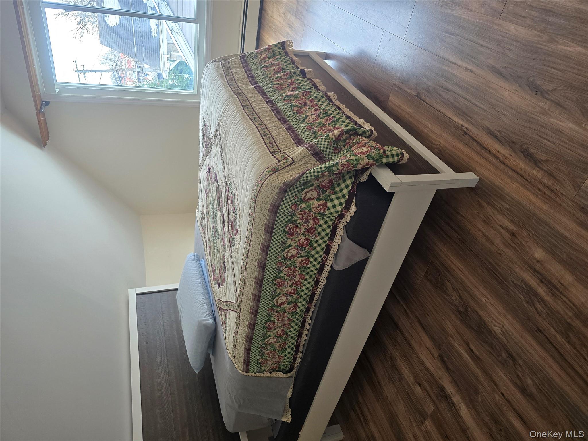 #9 photo, 375 Broadway, Bethpage , NY 11714