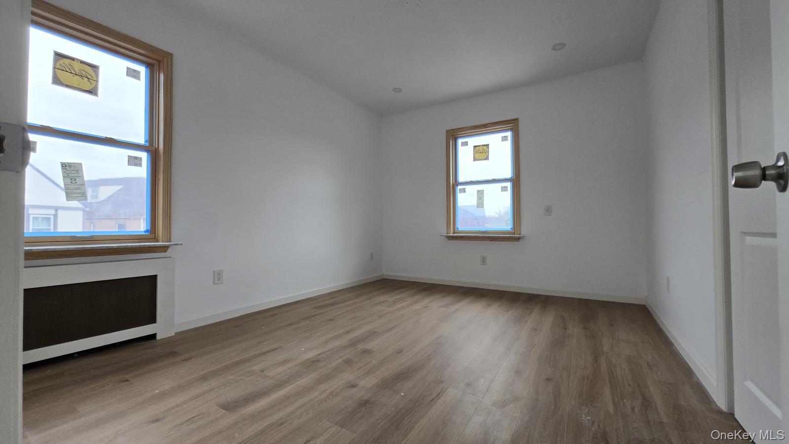 #5 photo, 63-87 Fitchett St., كوينز Rego Park , NY 11374