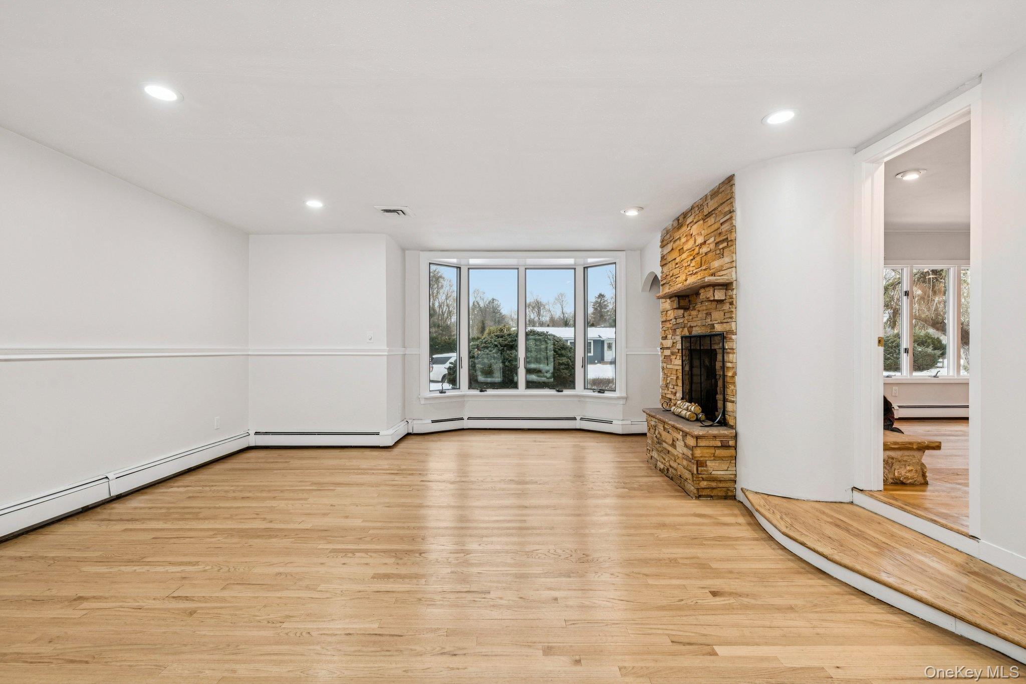 #6 photo, 1 Fifty Acre Court, Saint James , NY 11780