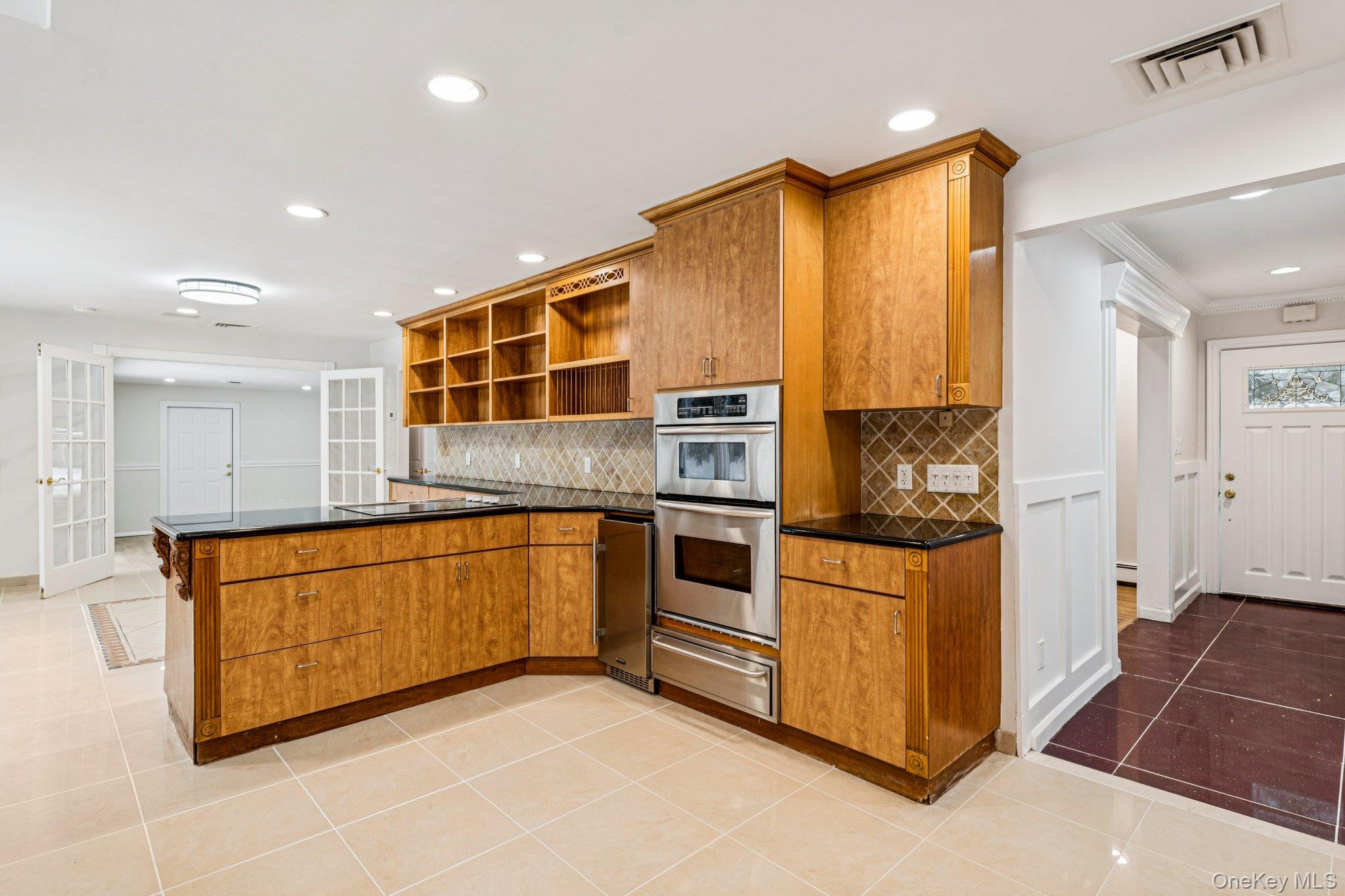 #8 photo, 1 Fifty Acre Court, Saint James , NY 11780