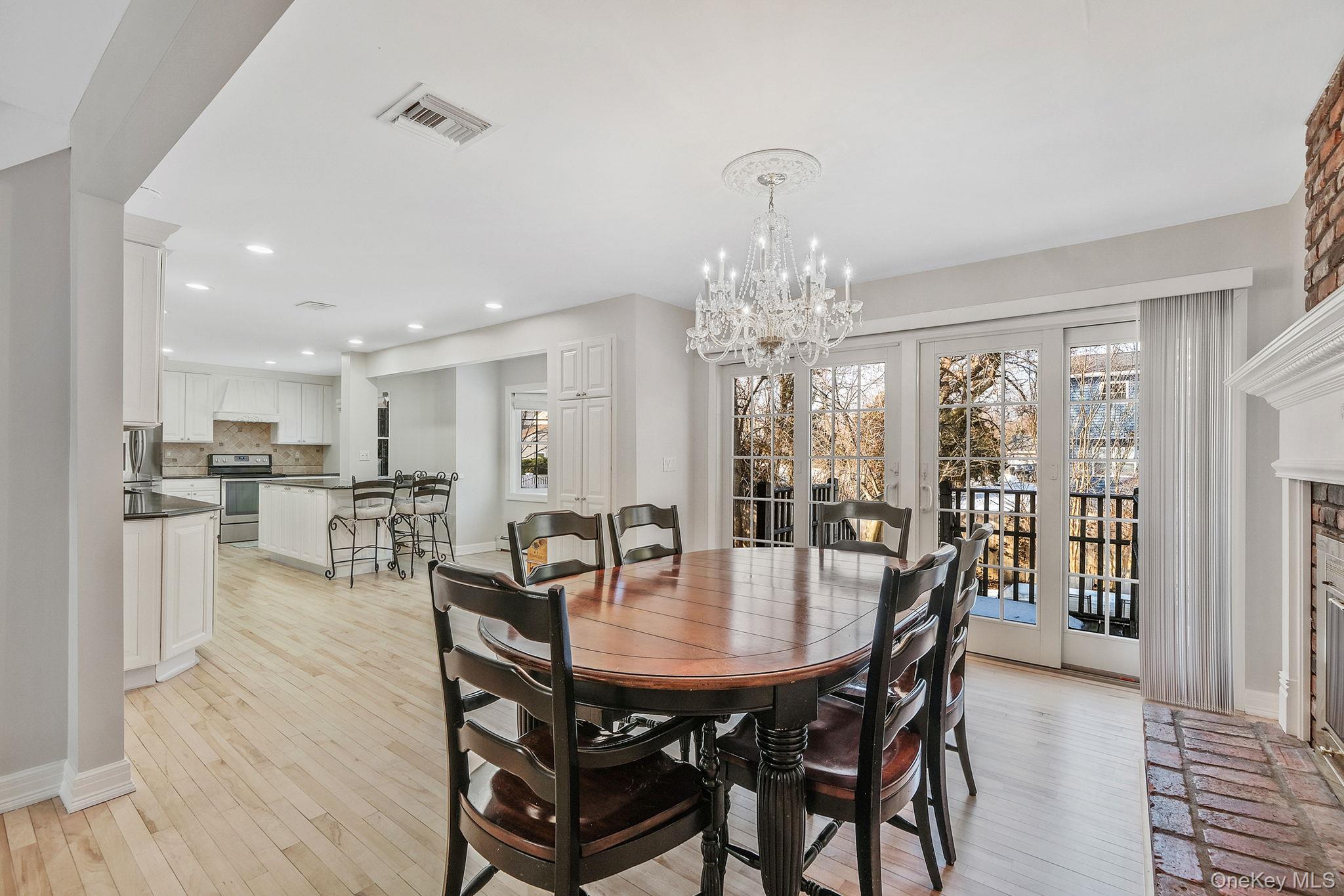 #10 photo, 1 6th Street, Nesconset , NY 11767