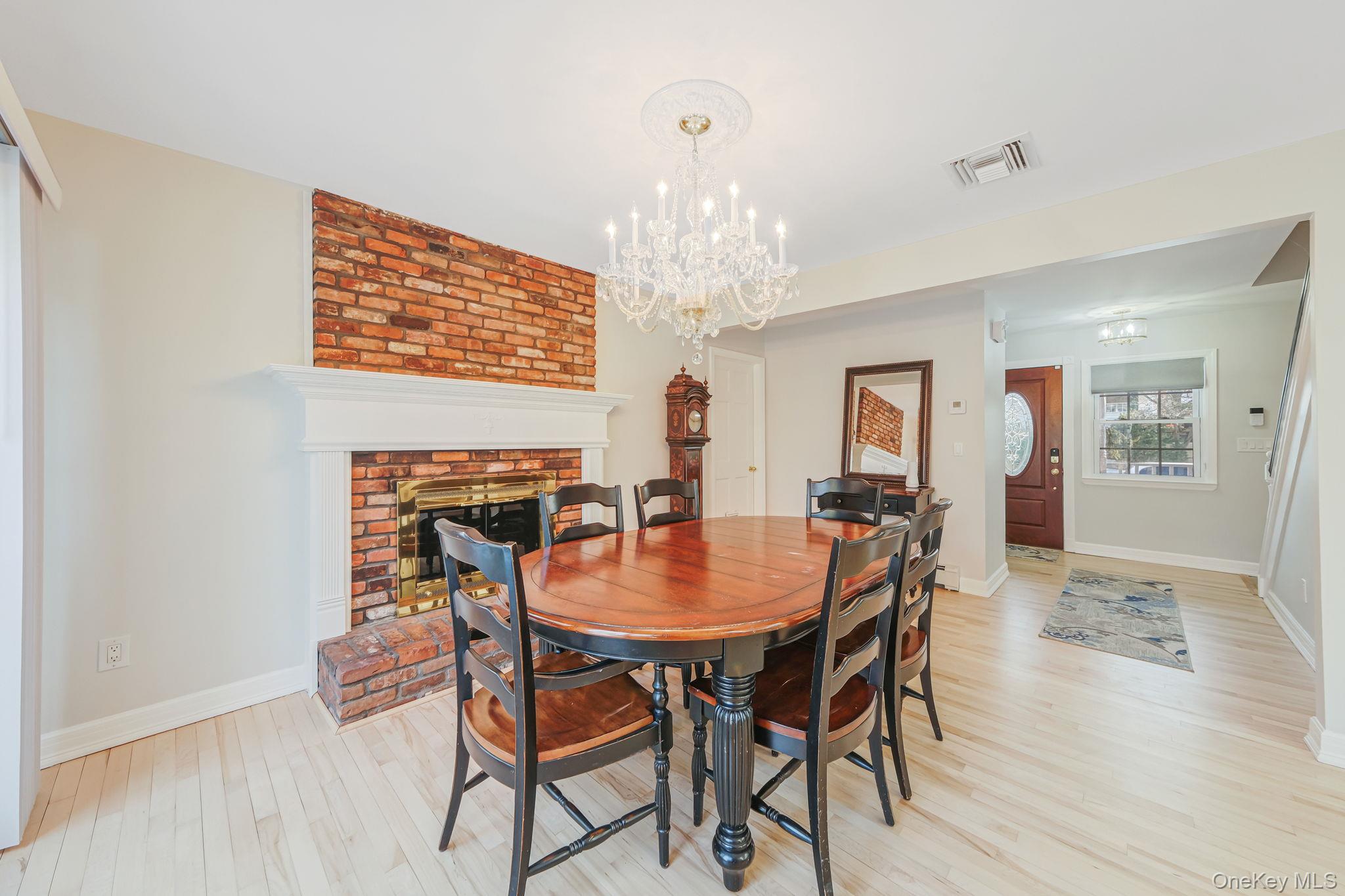 #11 photo, 1 6th Street, Nesconset , NY 11767