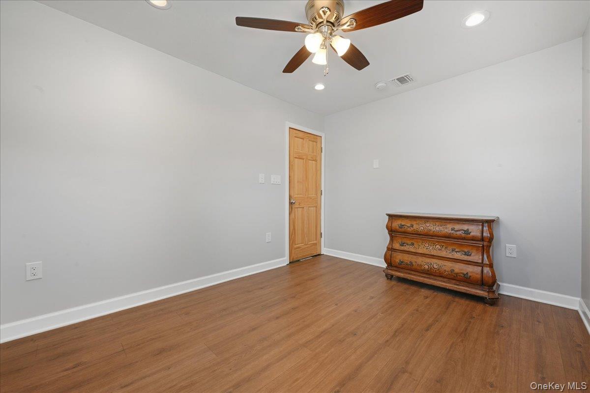 #16 photo, 20 Wendy Lane, Brentwood , NY 11717