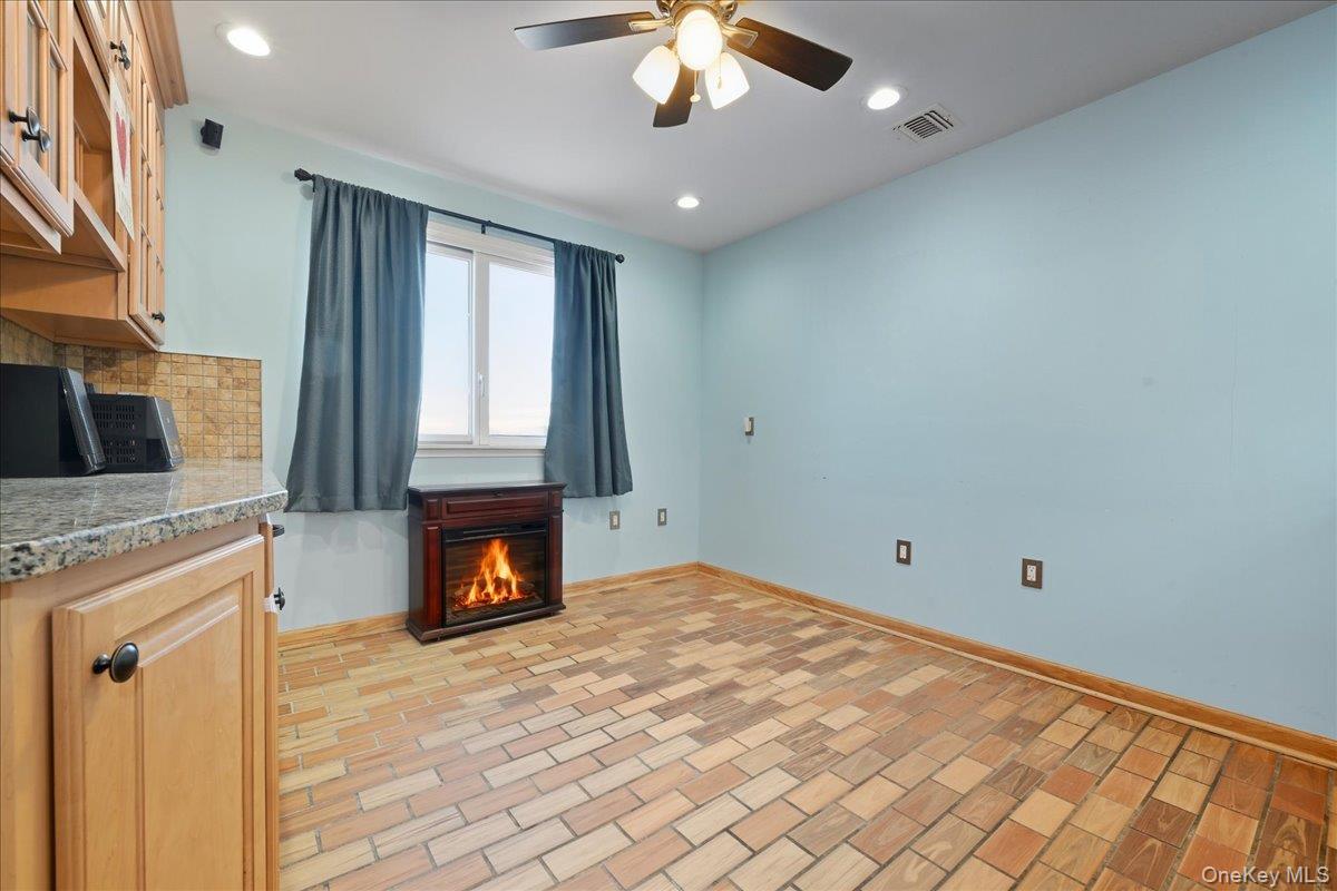 #9 photo, 20 Wendy Lane, Brentwood , NY 11717