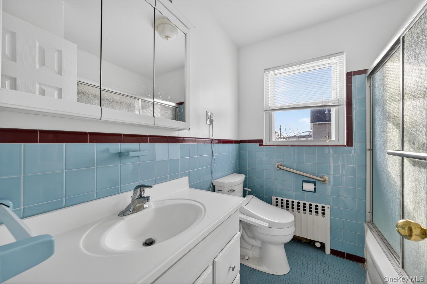 #11 photo, 46 Bedford Avenue, Westbury , NY 11590