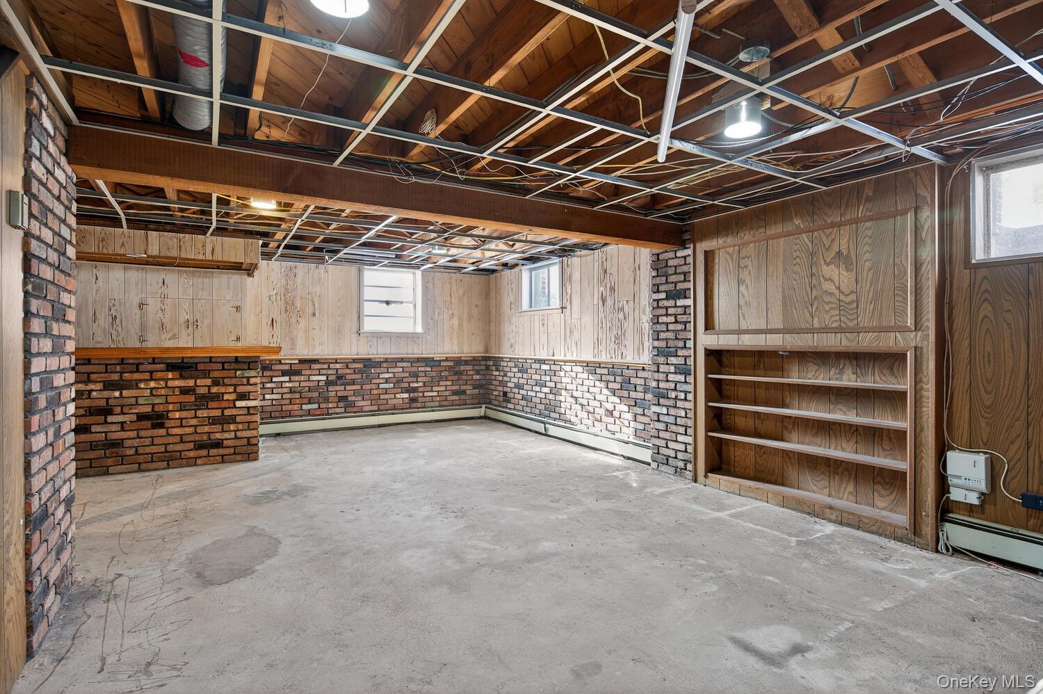 #12 photo, 46 Bedford Avenue, Westbury , NY 11590