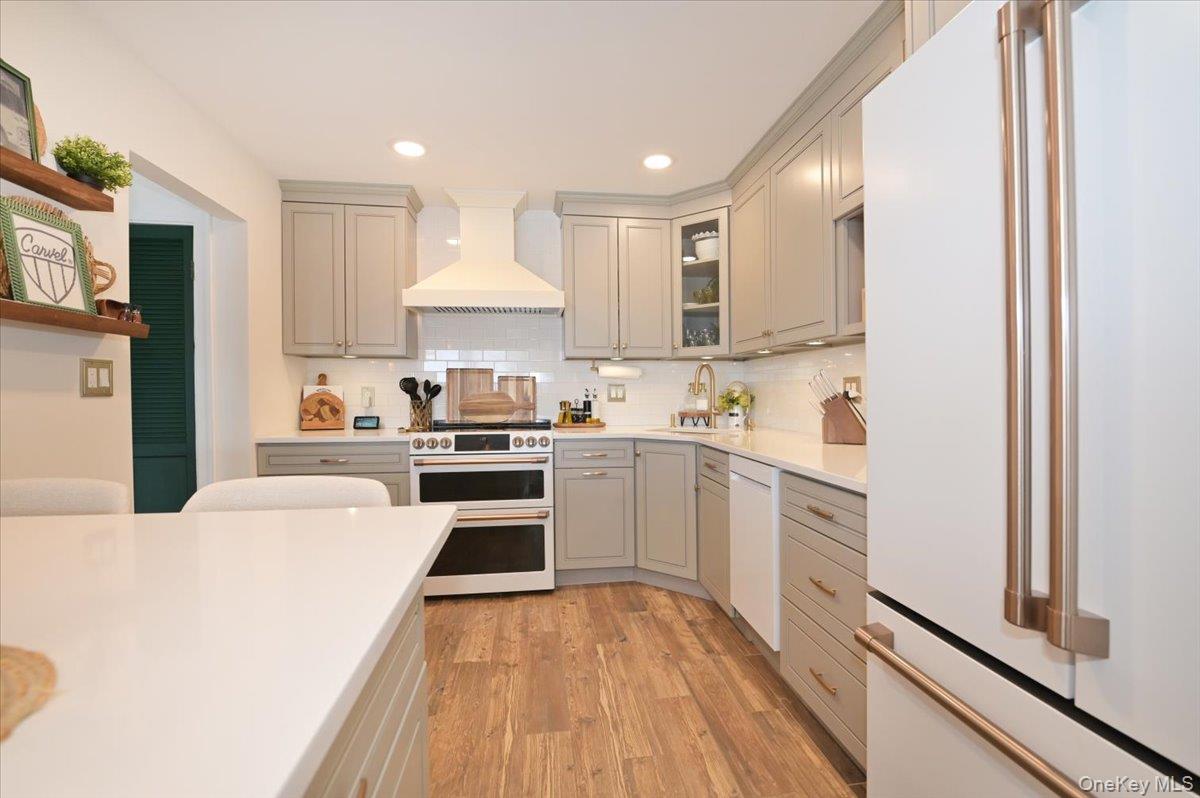 #8 photo, 750 Lido Boulevard, Lido Beach , NY 11561