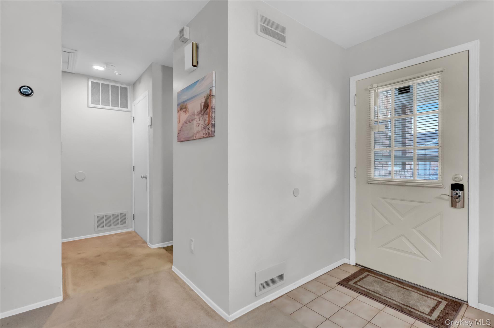 #3 photo, 11 Primrose Lane, North Babylon , NY 11703