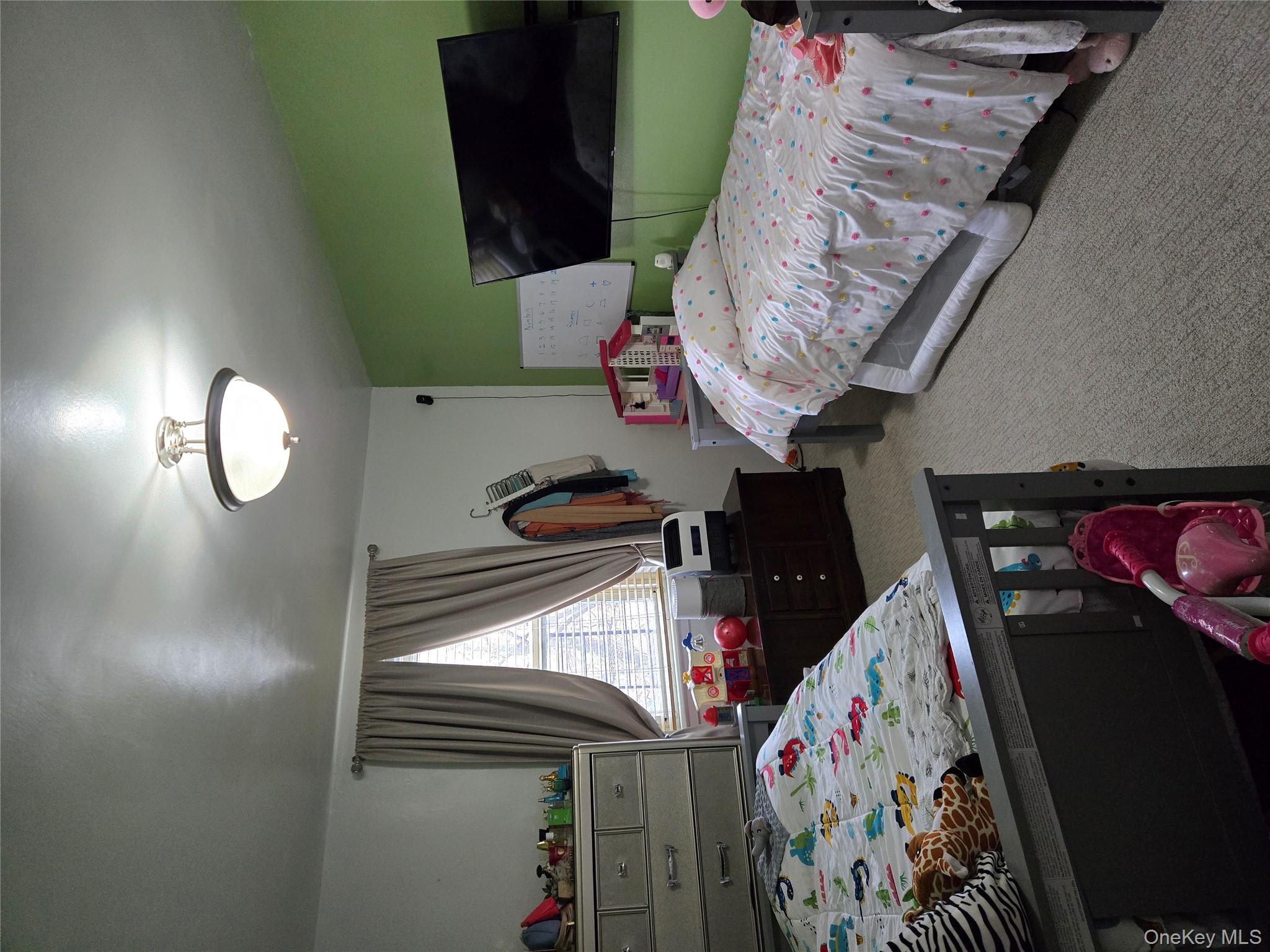 #8 photo, 765 Bronx River, برونكس Bronxville , NY 10708