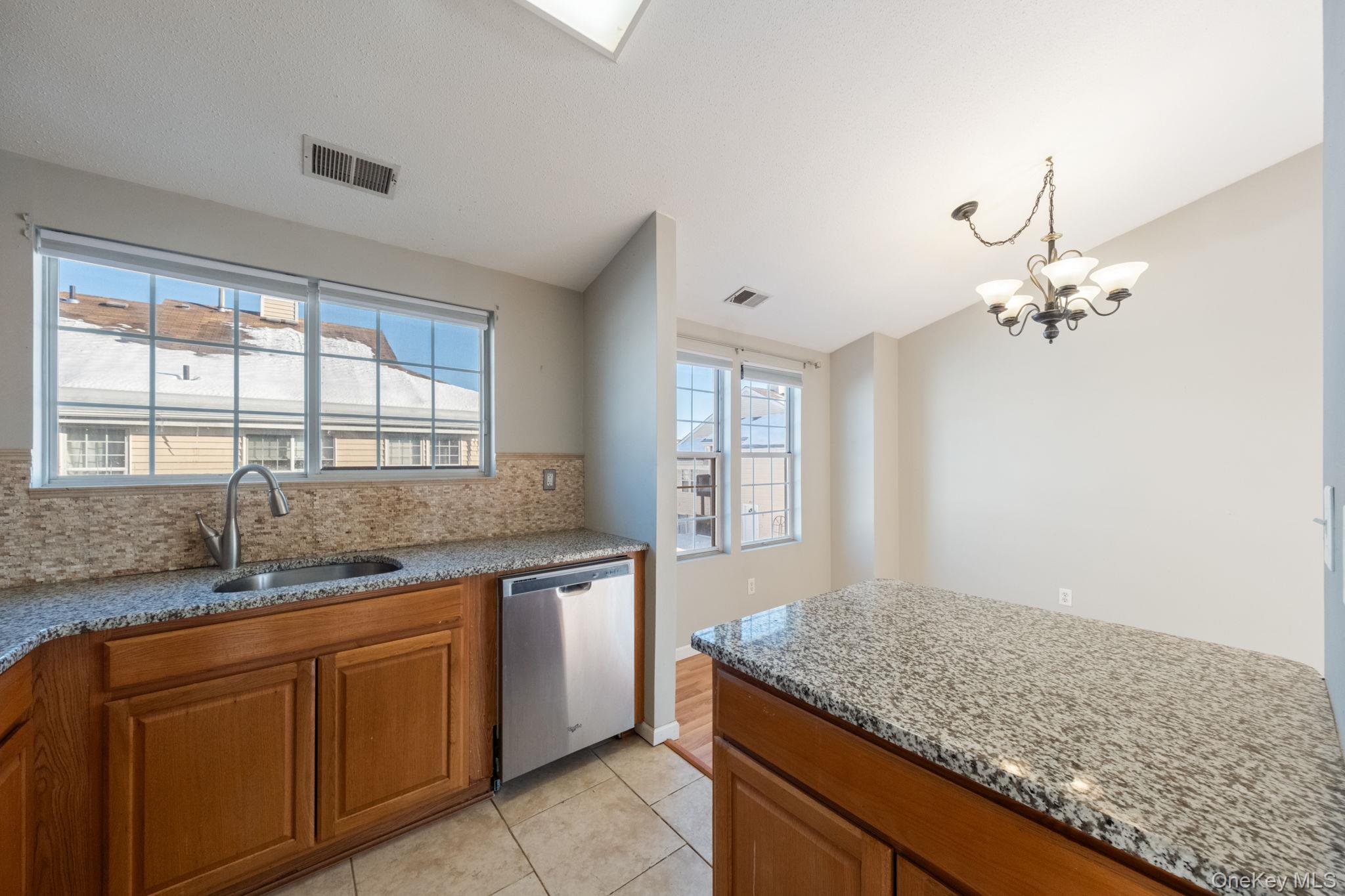 #10 photo, 2913 Whispering Hills, Chester , NY 10918