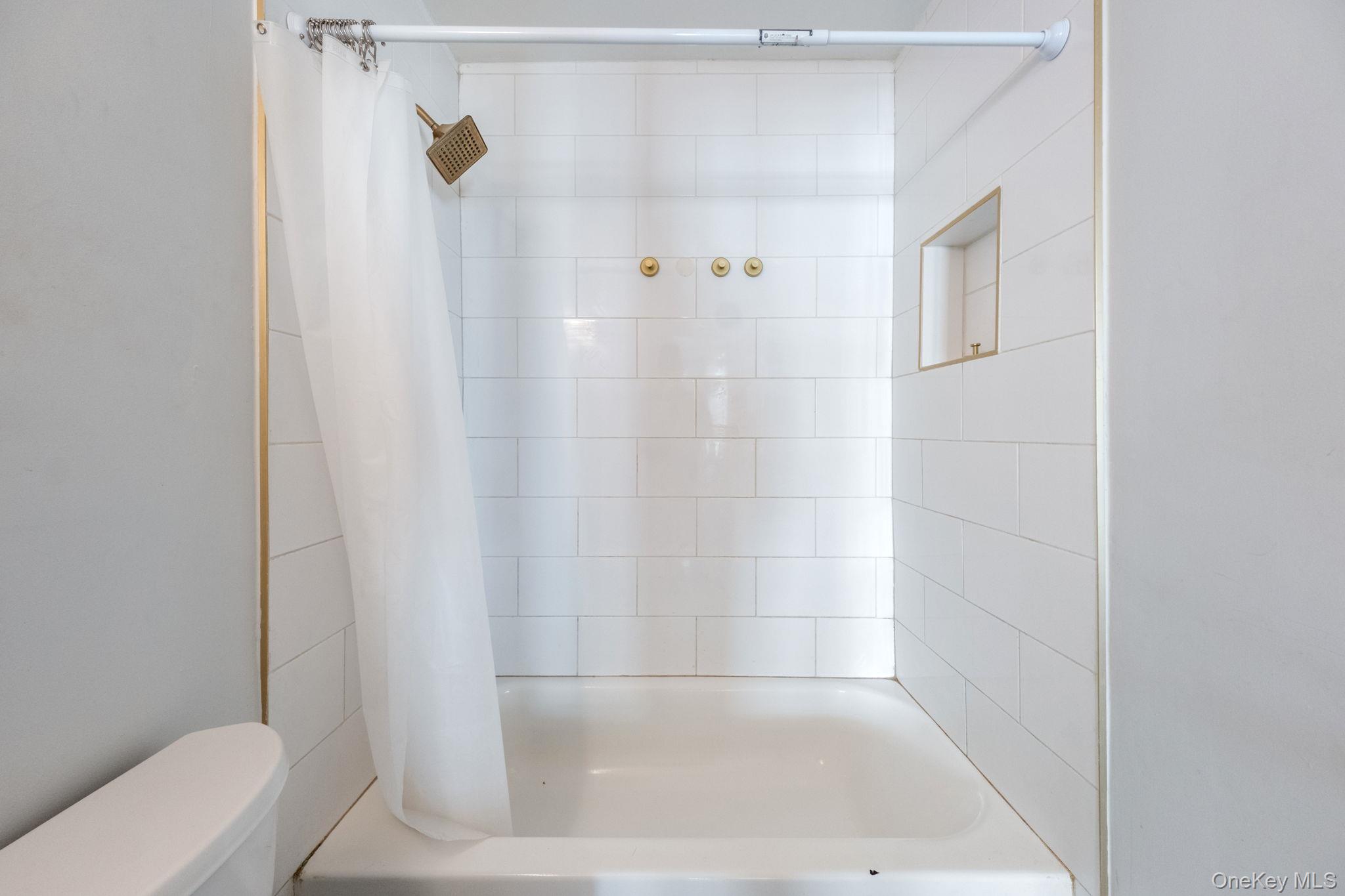 #12 photo, 2913 Whispering Hills, Chester , NY 10918