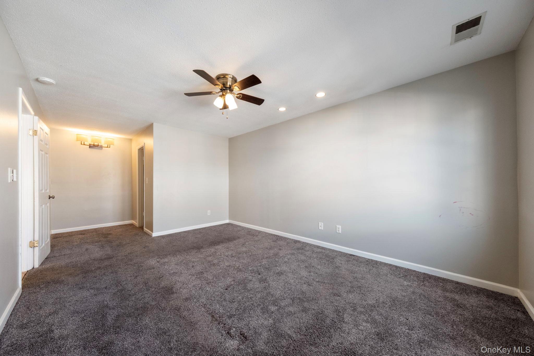 #16 photo, 2913 Whispering Hills, Chester , NY 10918