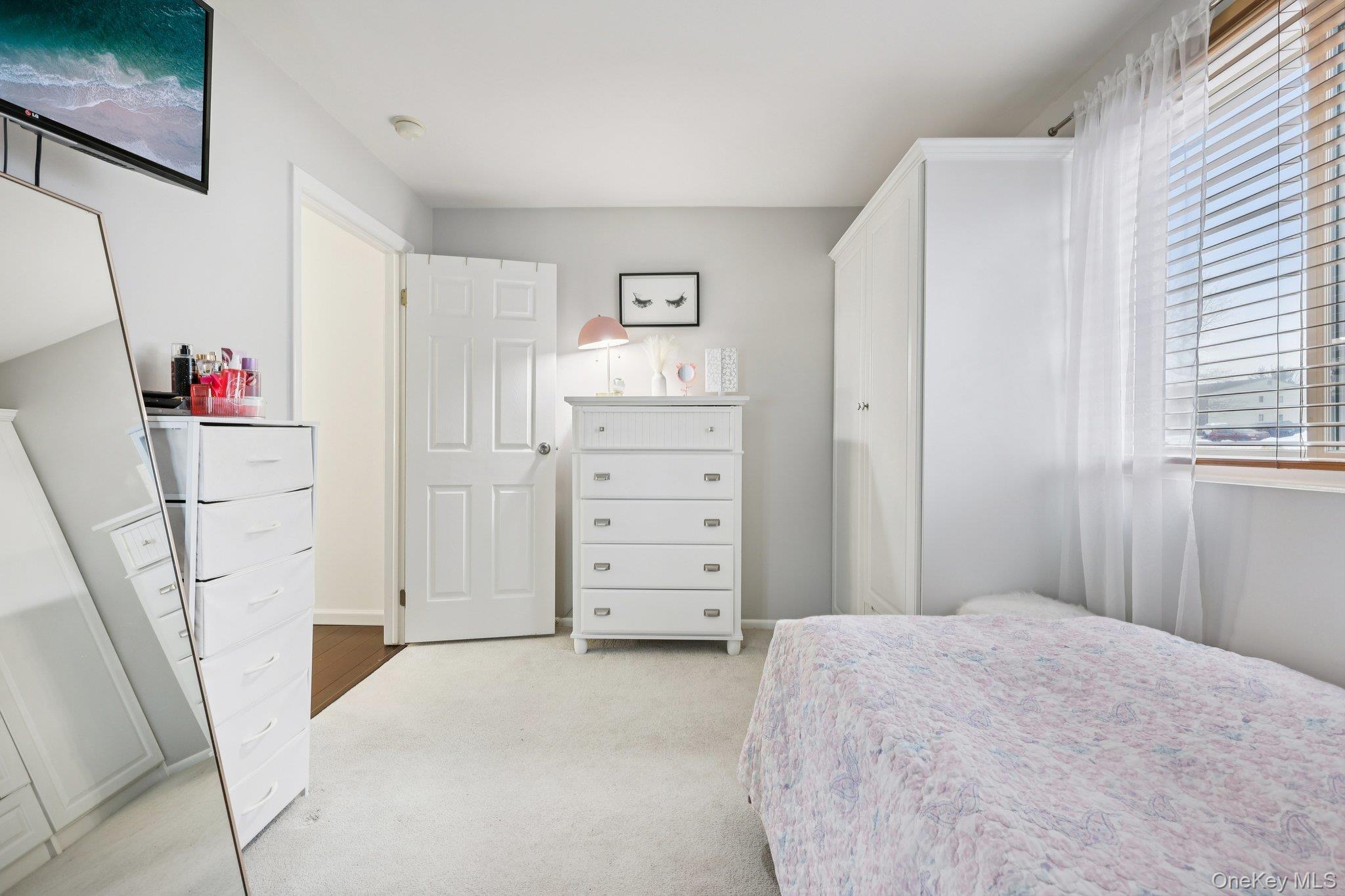 #16 photo, 409 Country Club Lane, Pomona , NY 10970