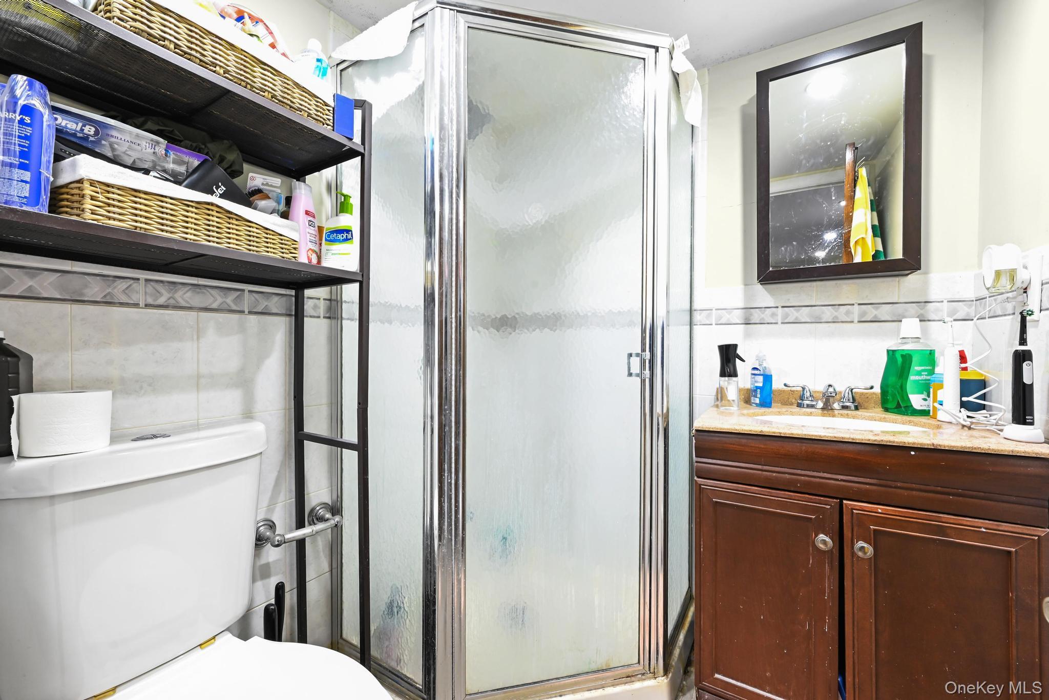 #20 photo, 93-19 201st Street, Hollis , NY 11423