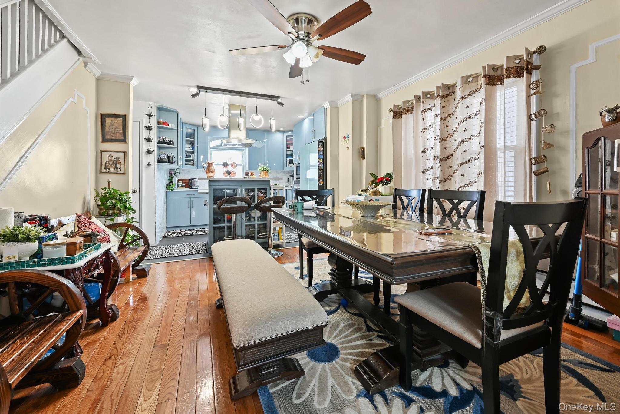 #8 photo, 93-19 201st Street, Hollis , NY 11423