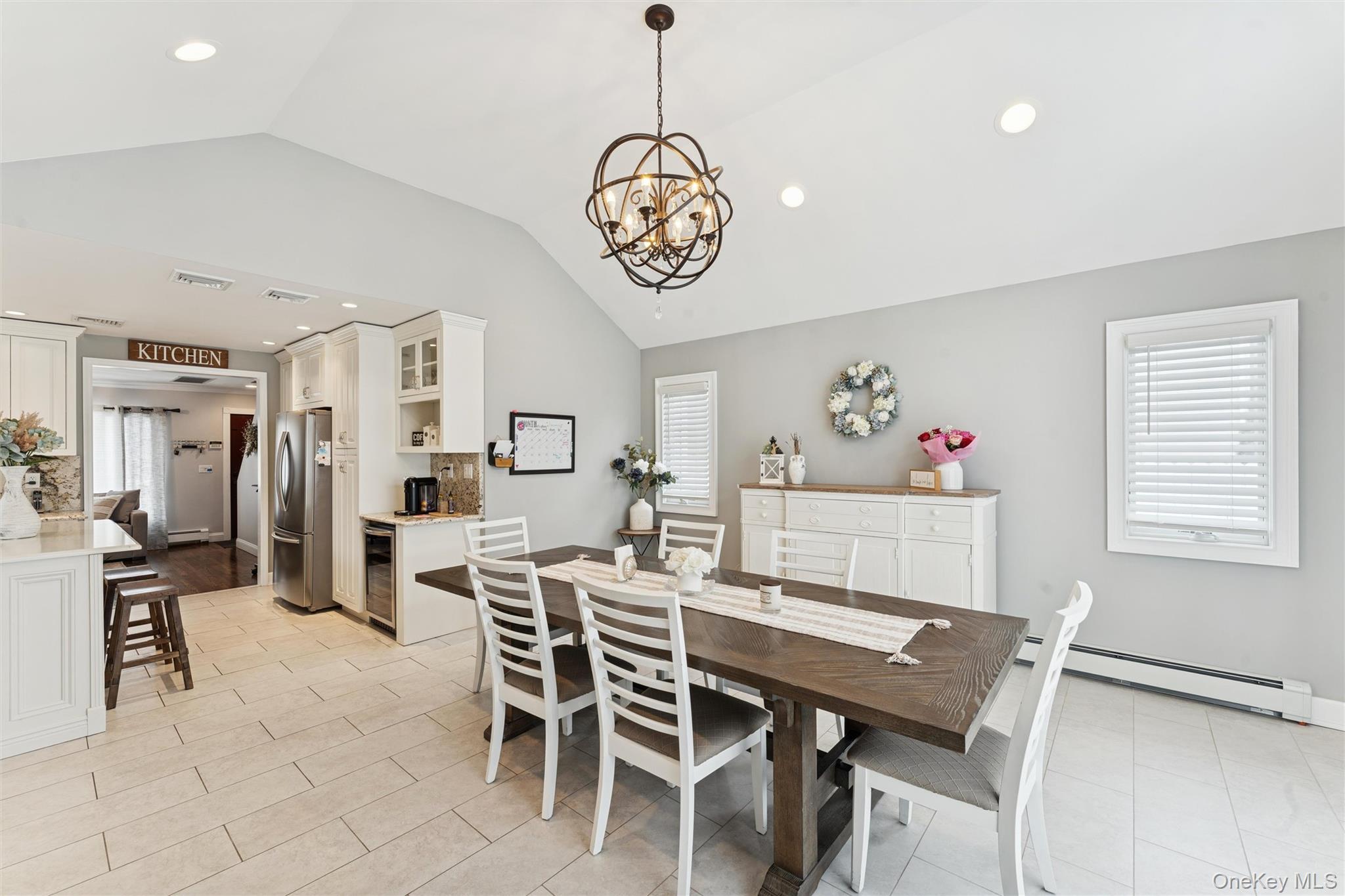 #7 photo, 1066 Merillon Avenue, वेस्टबरी Westbury , NY 11590