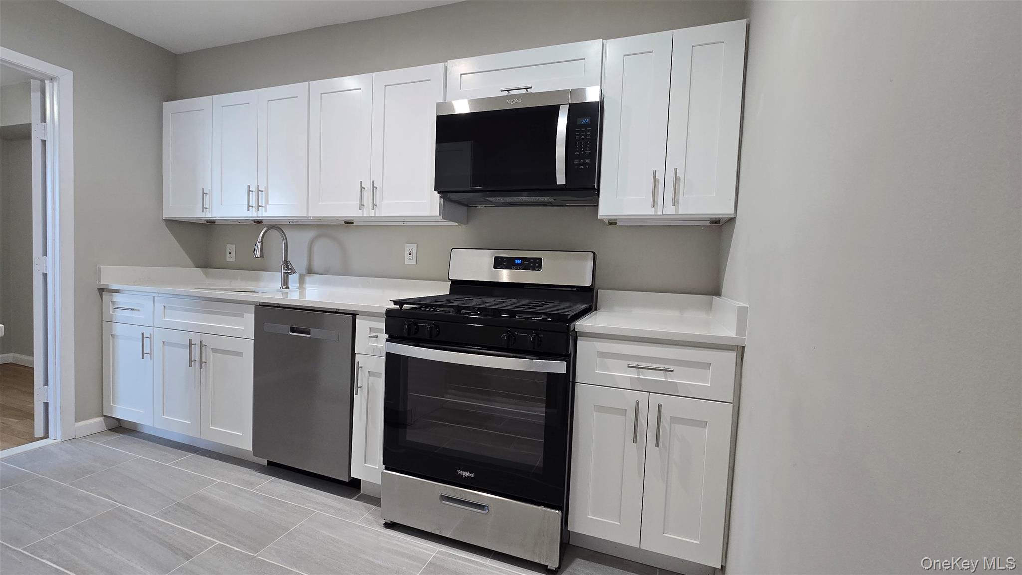 #11 photo, 84-09 155th, קווינס Howard Beach , NY 11414