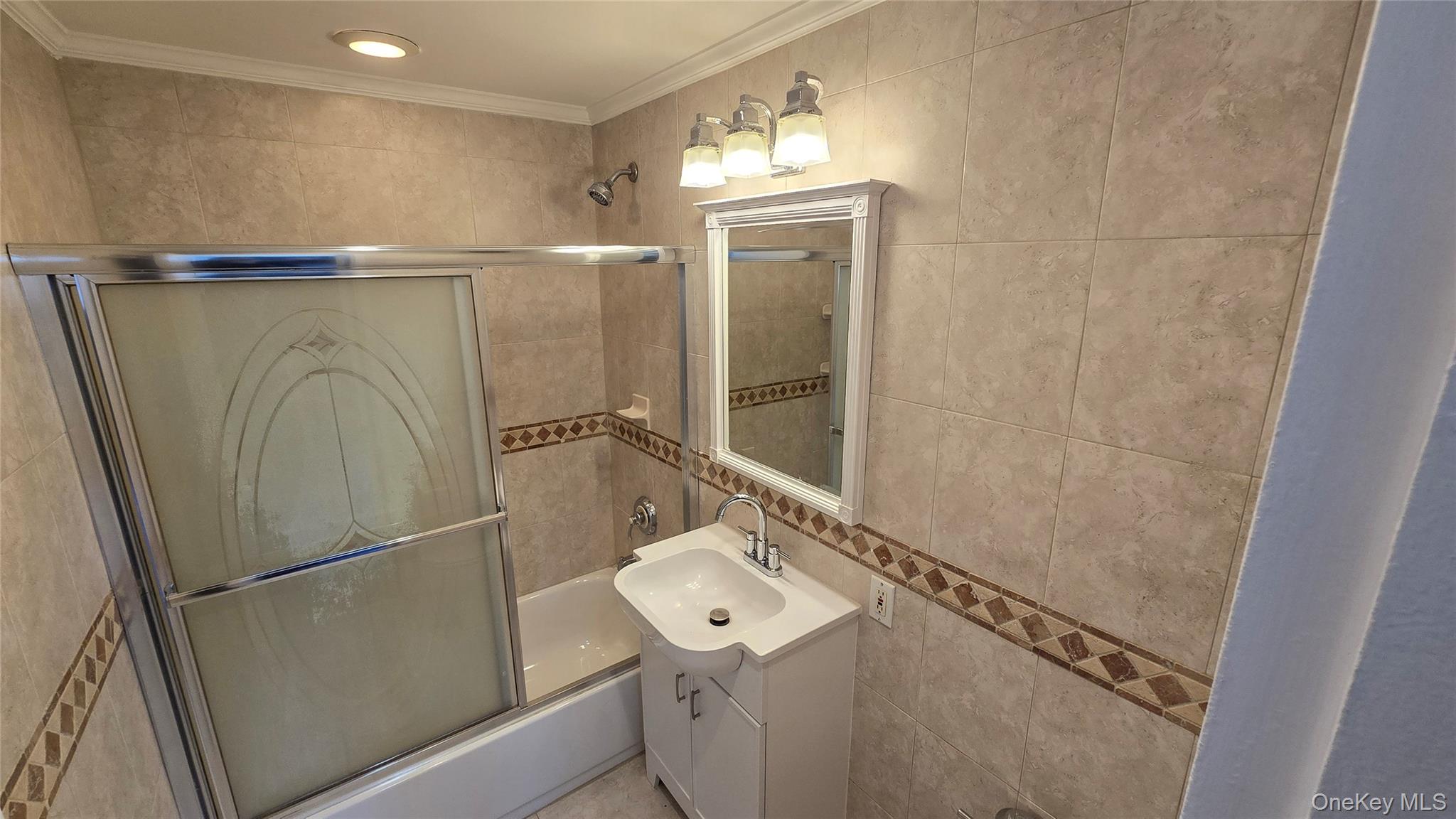 #15 photo, 84-09 155th, קווינס Howard Beach , NY 11414