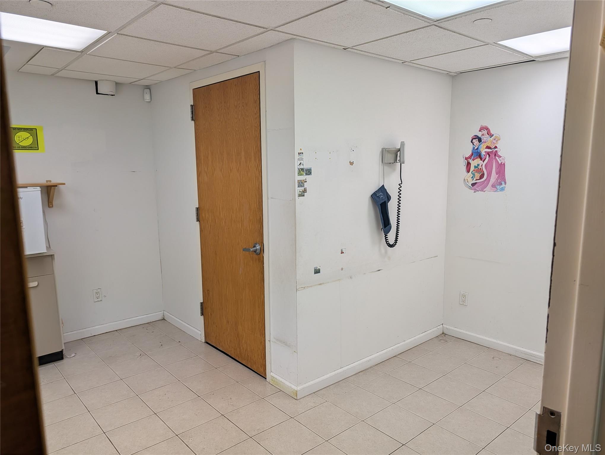 #4 photo, 98-17 Queens Blvd, Rego Park , NY 11374