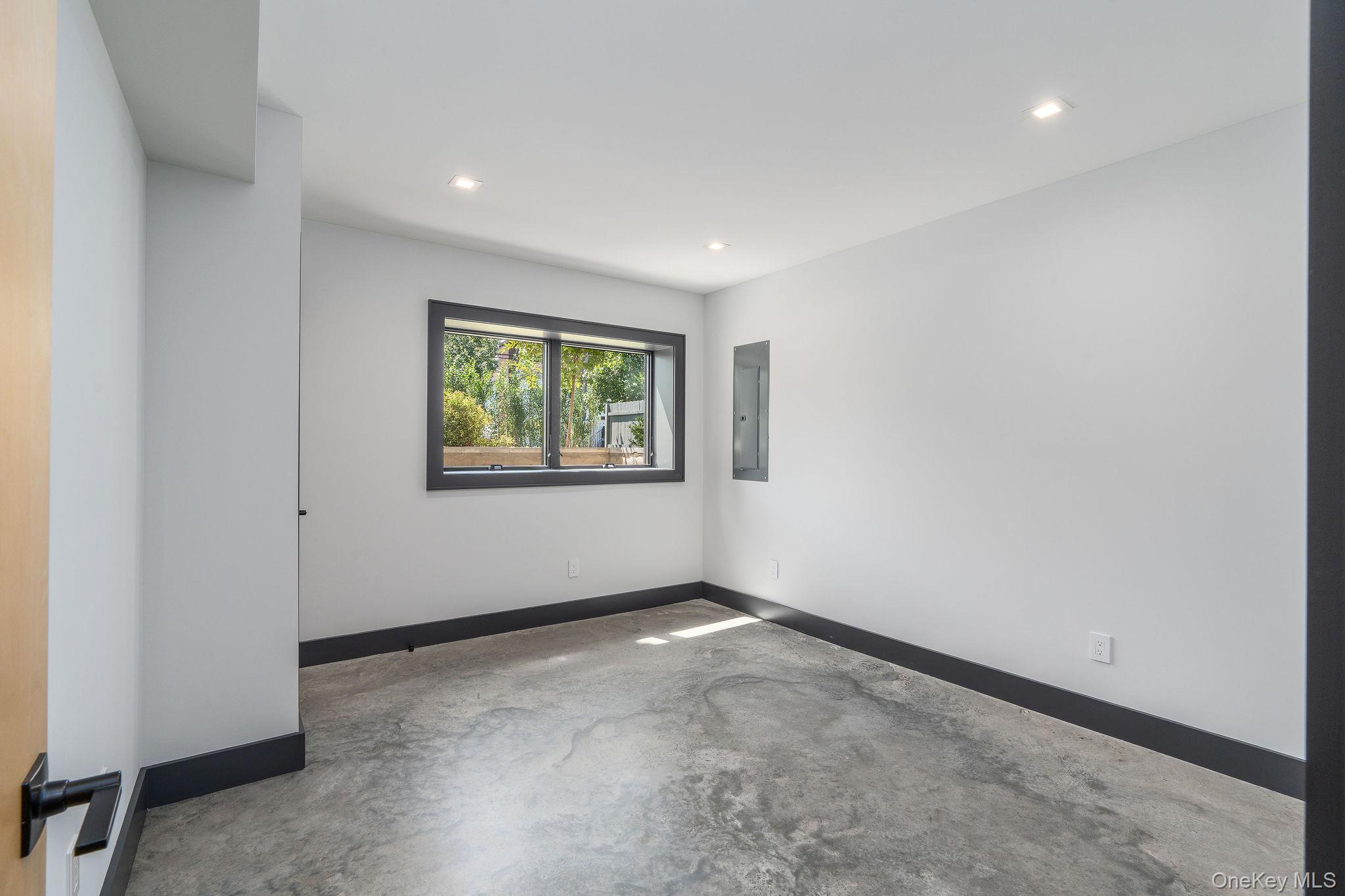 #17 photo, 216 North Street, Greenport , NY 11944