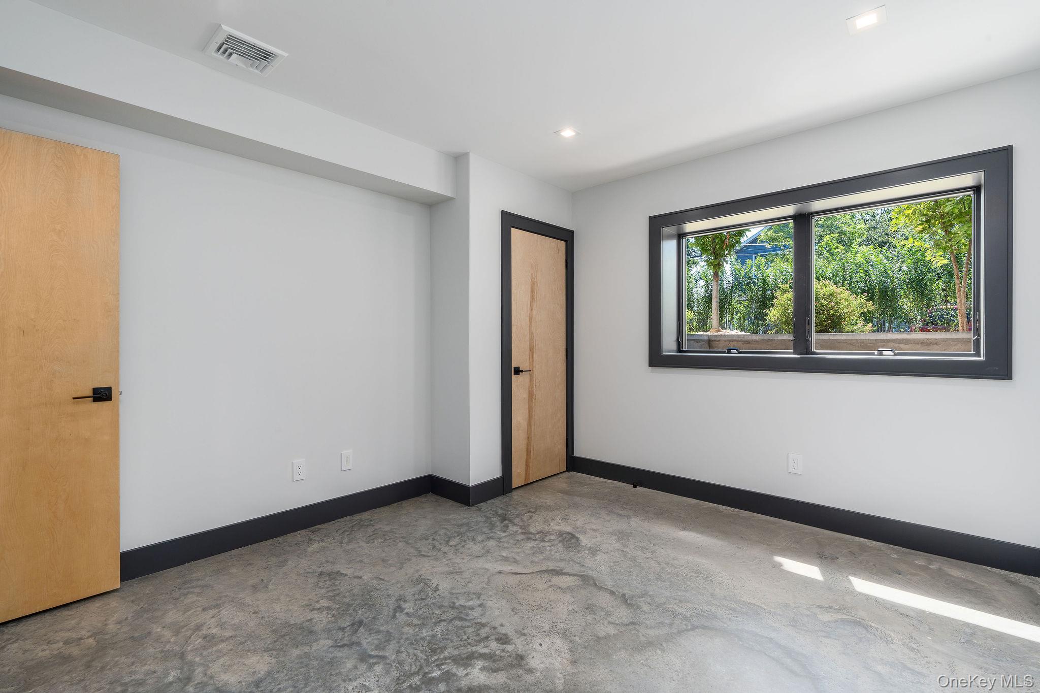 #18 photo, 216 North Street, Greenport , NY 11944