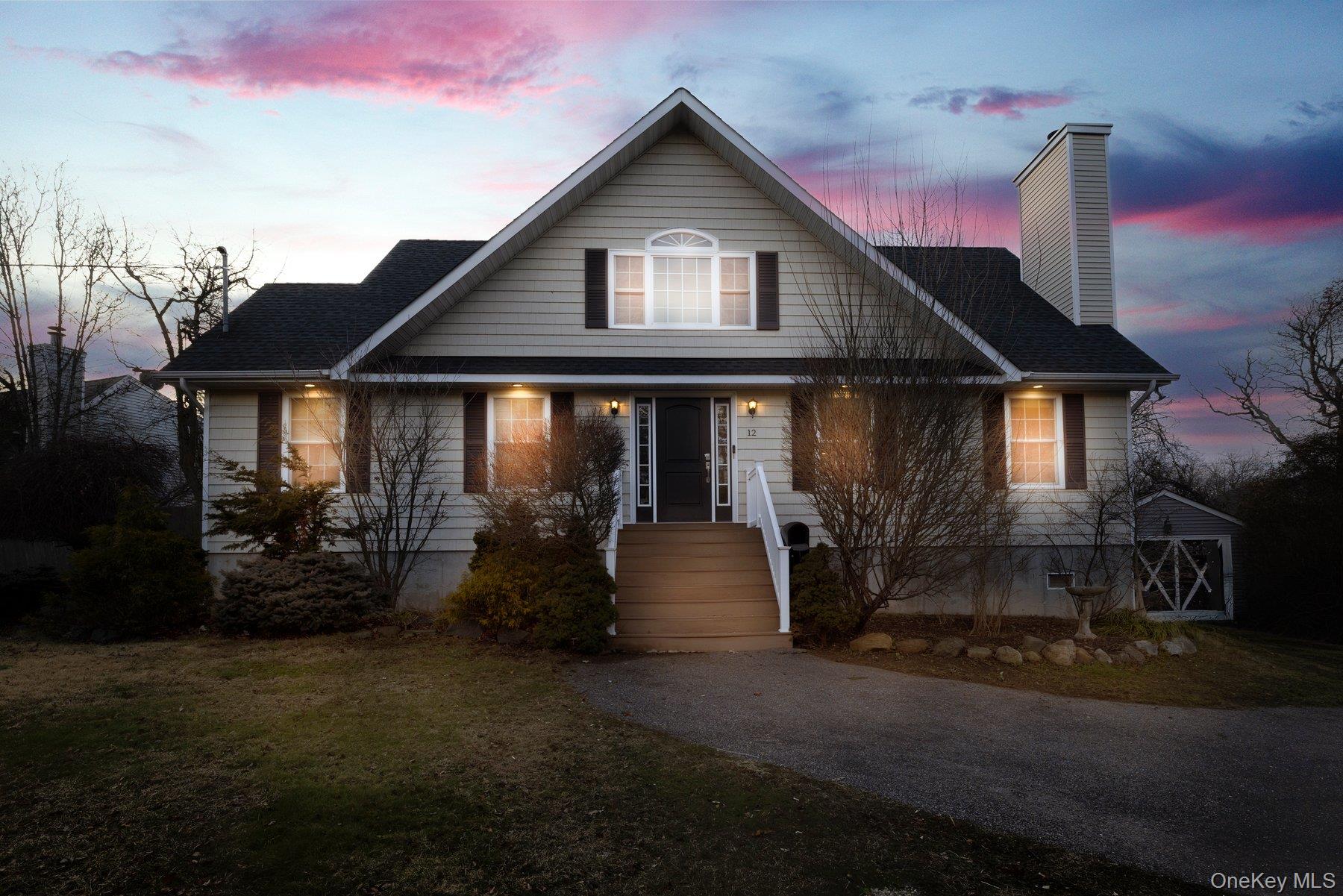 #2 photo, 12 Summit Street, East Patchogue , NY 11772