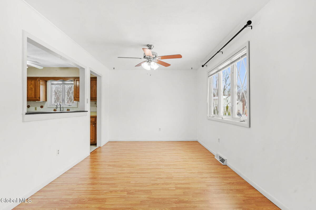 #10 photo, 1041 Gates Drive, Schenectady , NY 12306