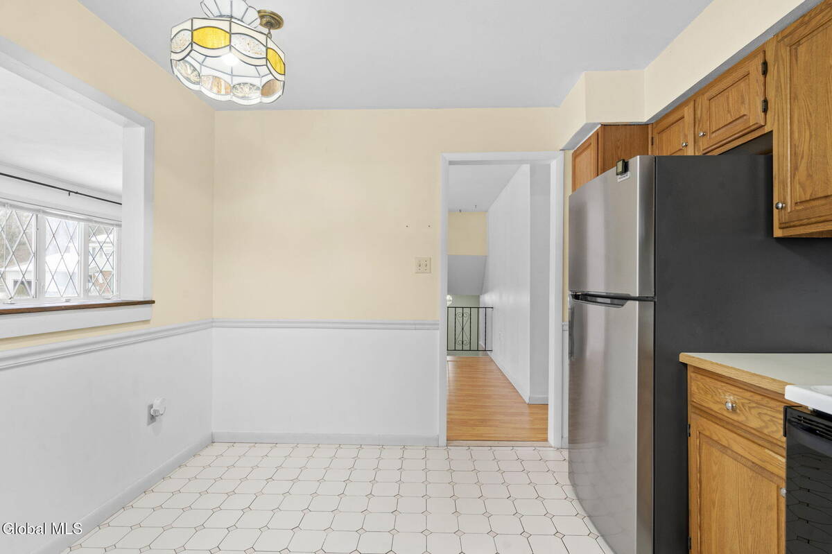 #15 photo, 1041 Gates Drive, Schenectady , NY 12306