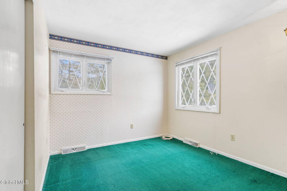 #22 photo, 1041 Gates Drive, Schenectady , NY 12306