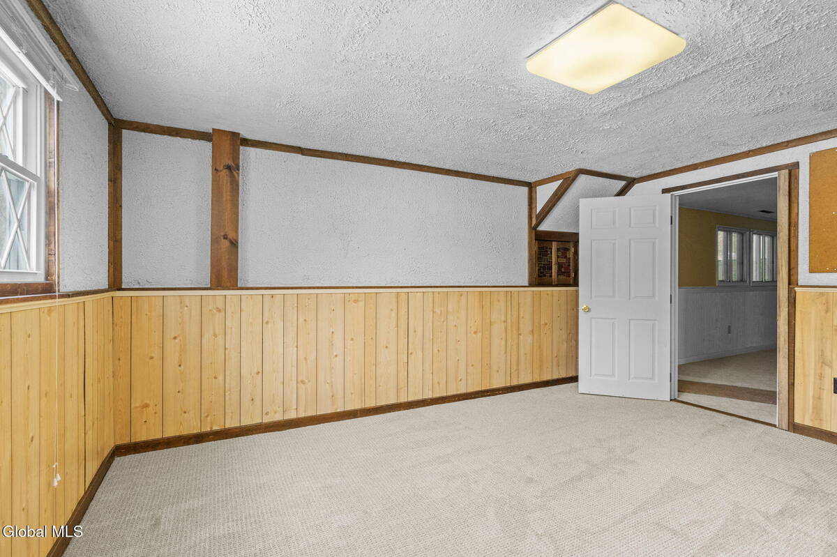 #32 photo, 1041 Gates Drive, Schenectady , NY 12306