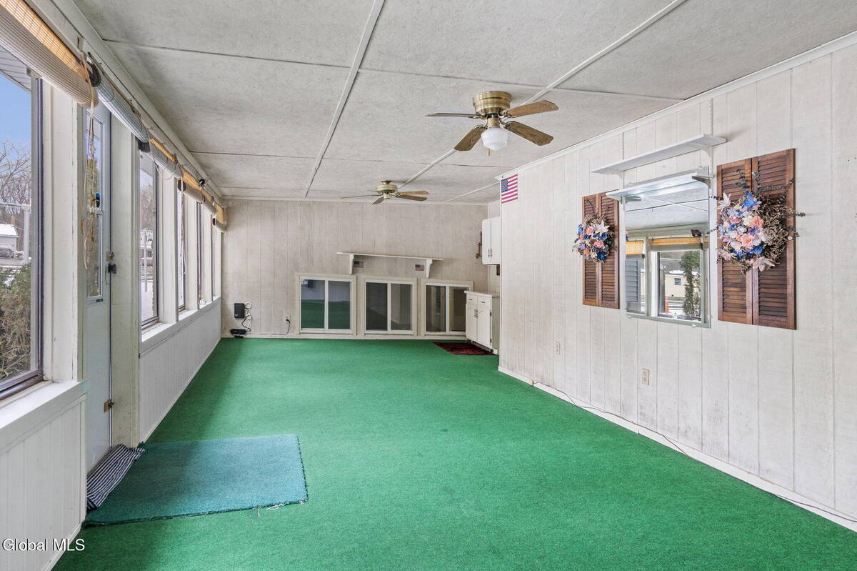 #33 photo, 1041 Gates Drive, Schenectady , NY 12306