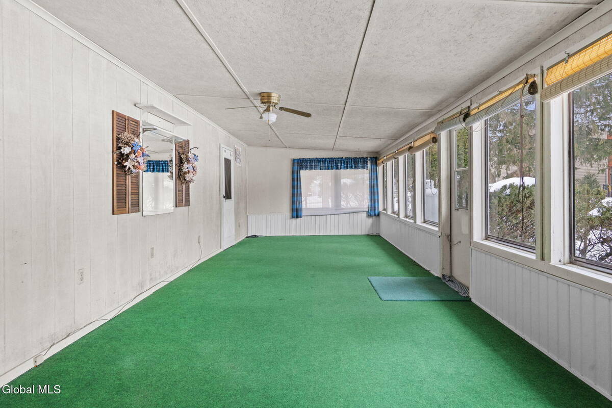 #34 photo, 1041 Gates Drive, Schenectady , NY 12306