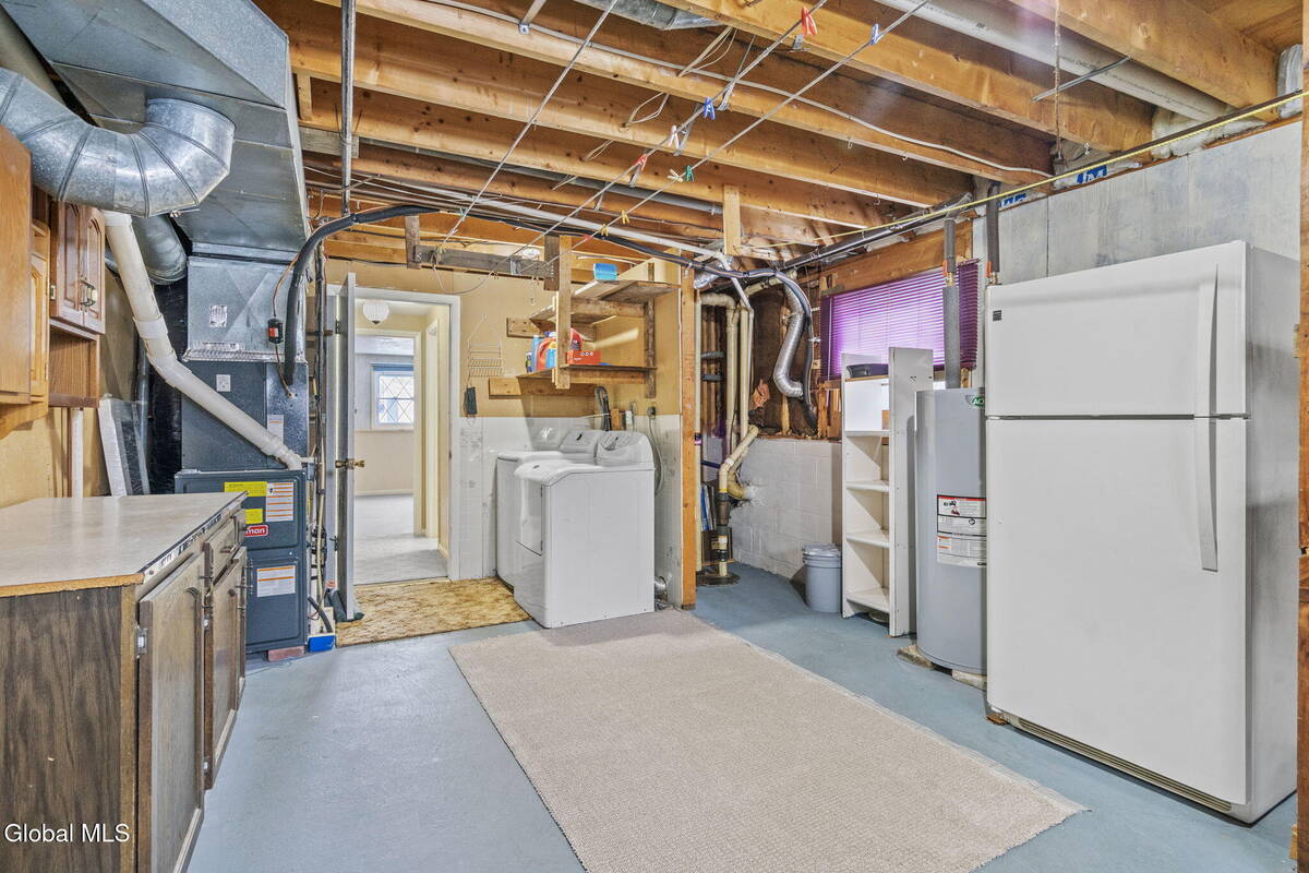 #41 photo, 1041 Gates Drive, Schenectady , NY 12306