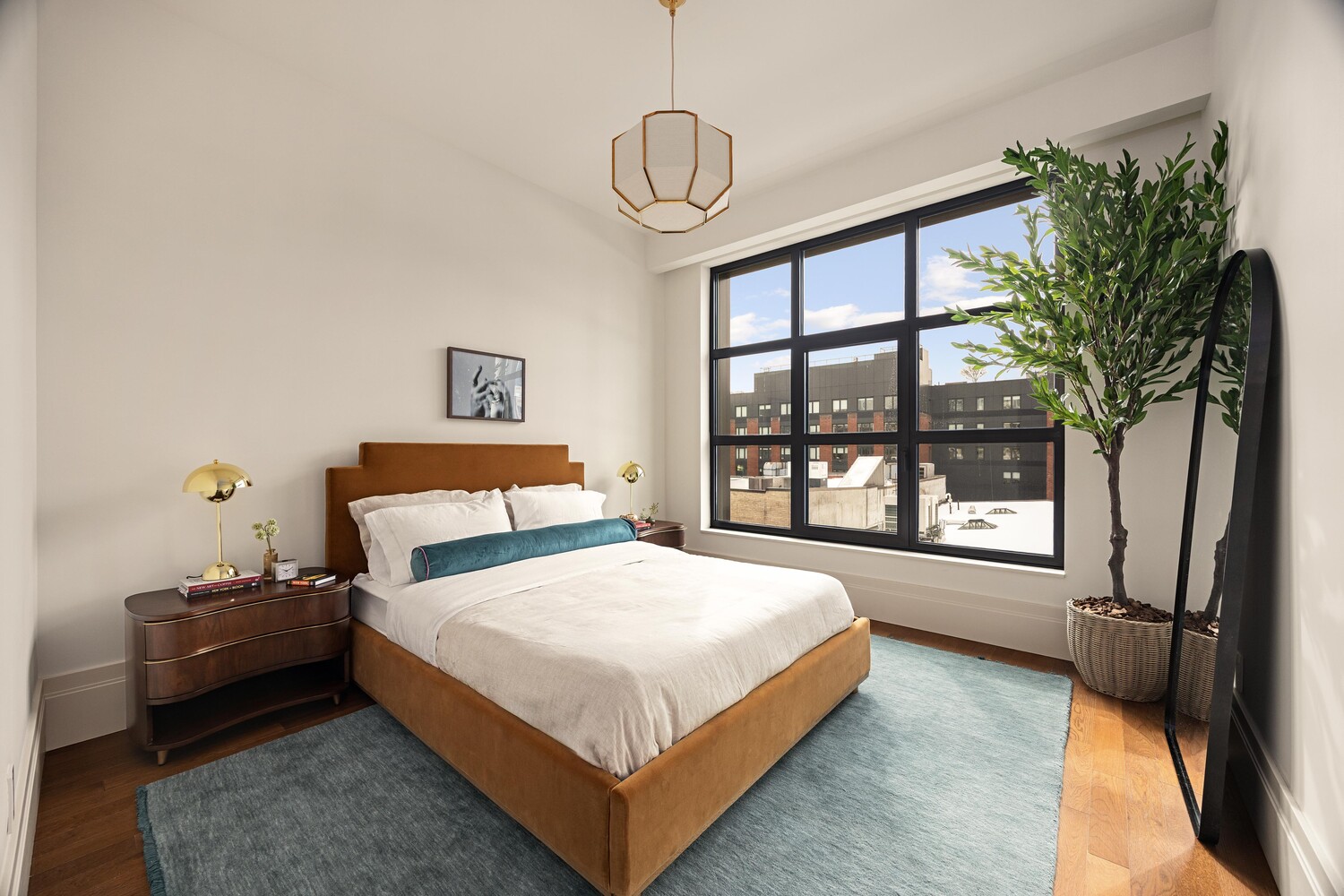 #8 photo, 127 KENT Avenue, ब्रुकलीन Williamsburg , NY 11249