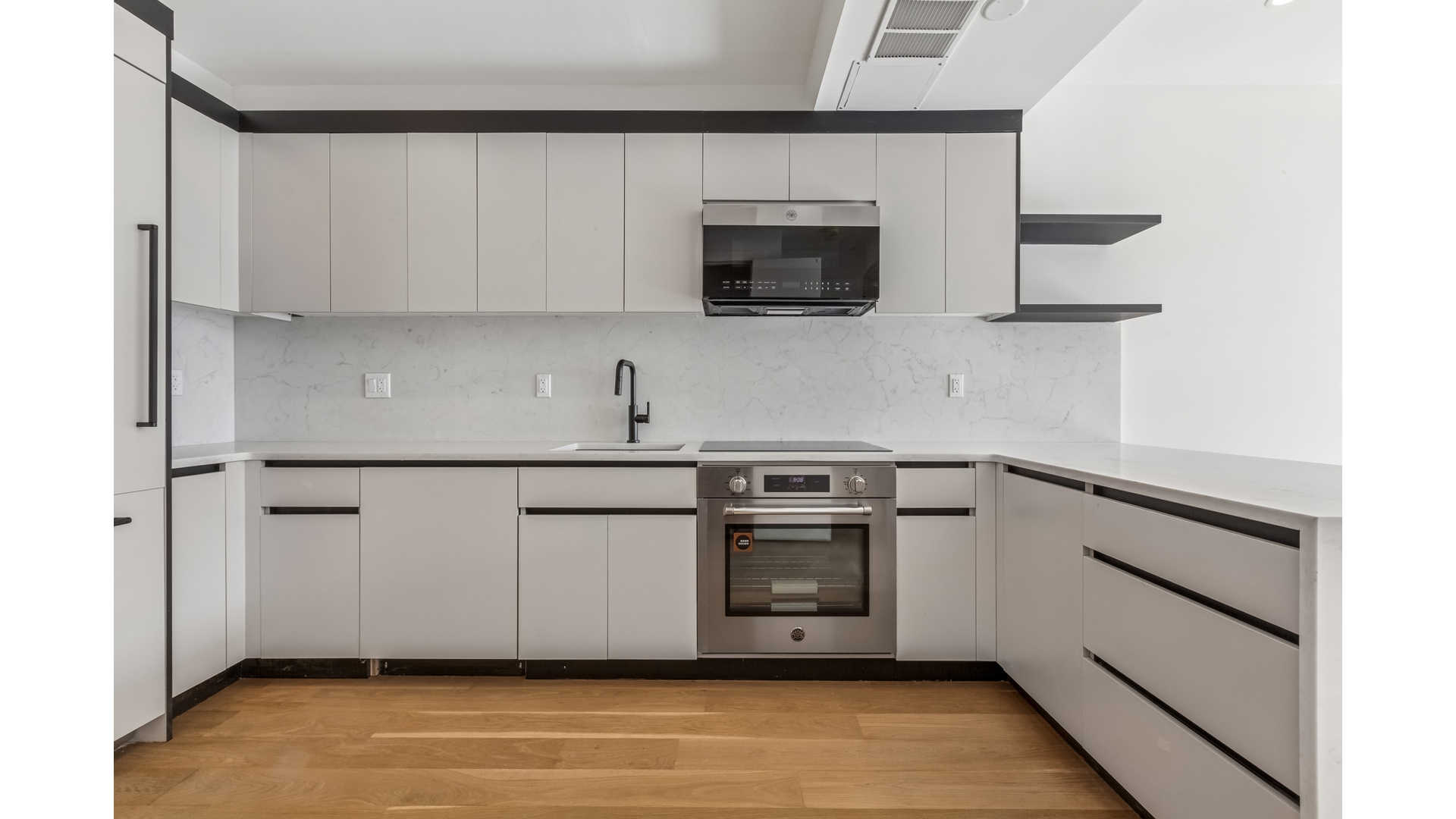 #4 photo, 197 PULASKI Street, Бруклин ‖ Bedford-Stuyvesant , NY 11206