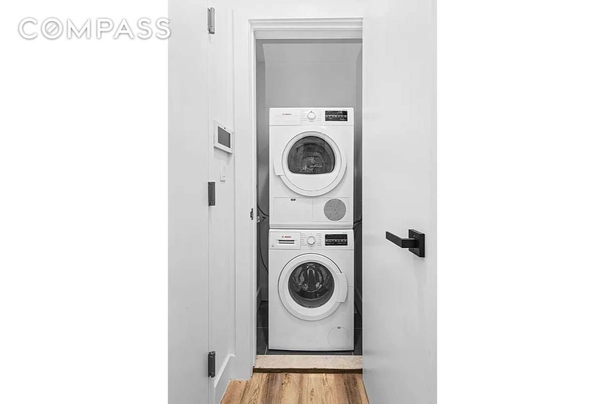 #8 photo, 555 2nd Avenue, Kips Bay , NY 10016