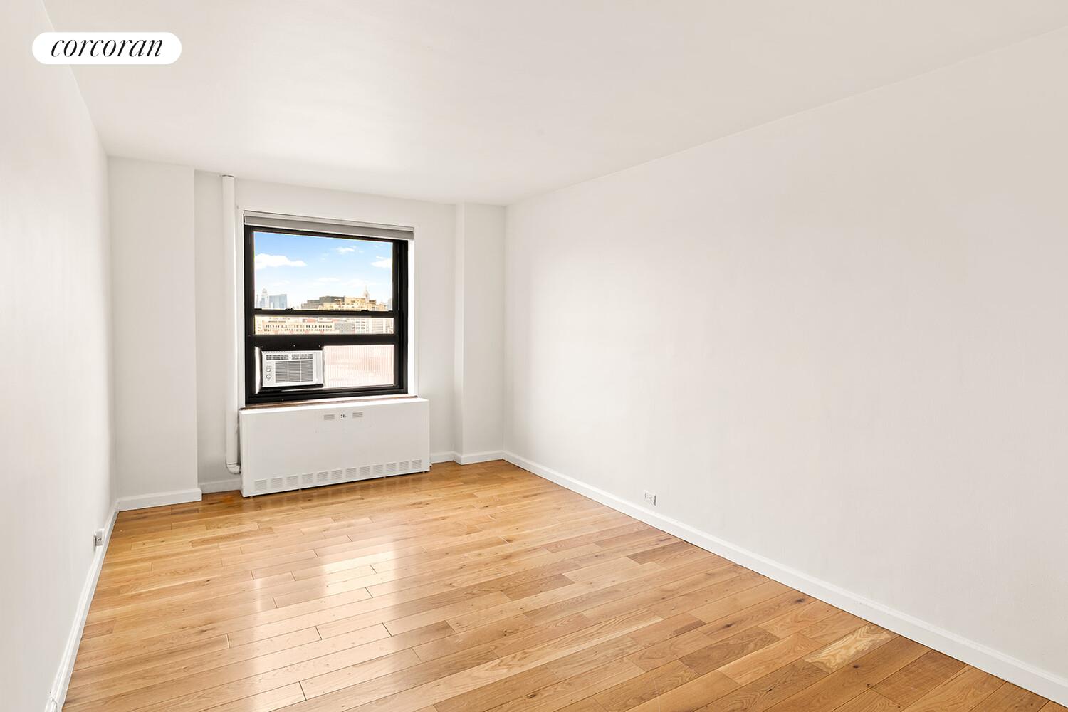 #8 photo, 210 CLINTON Avenue, Clinton Hill , NY 11205