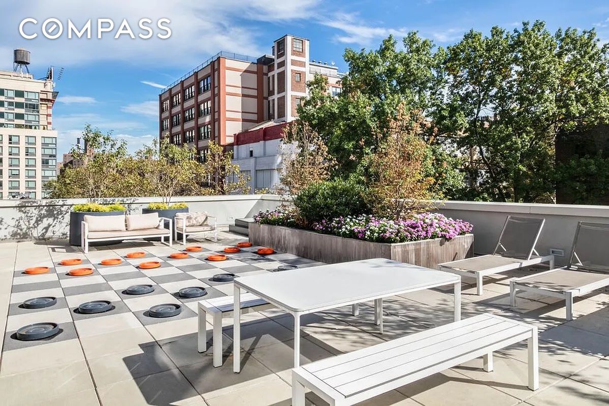 #13 photo, Brooklyn, Downtown Brooklyn , NY 11201