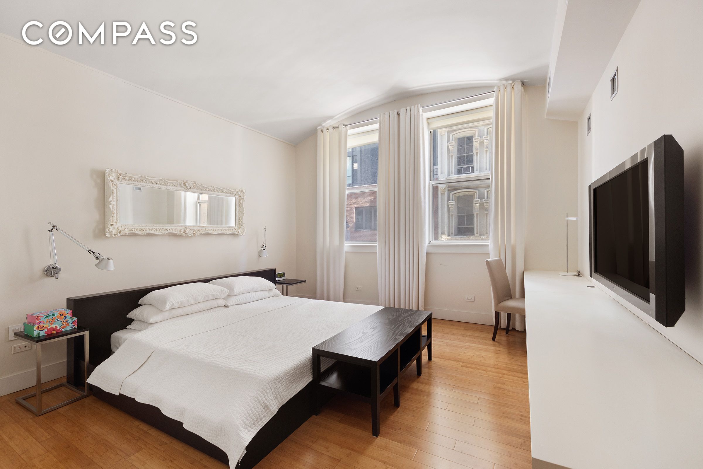 #14 photo, 130 Fulton Street, Financial District , NY 10038