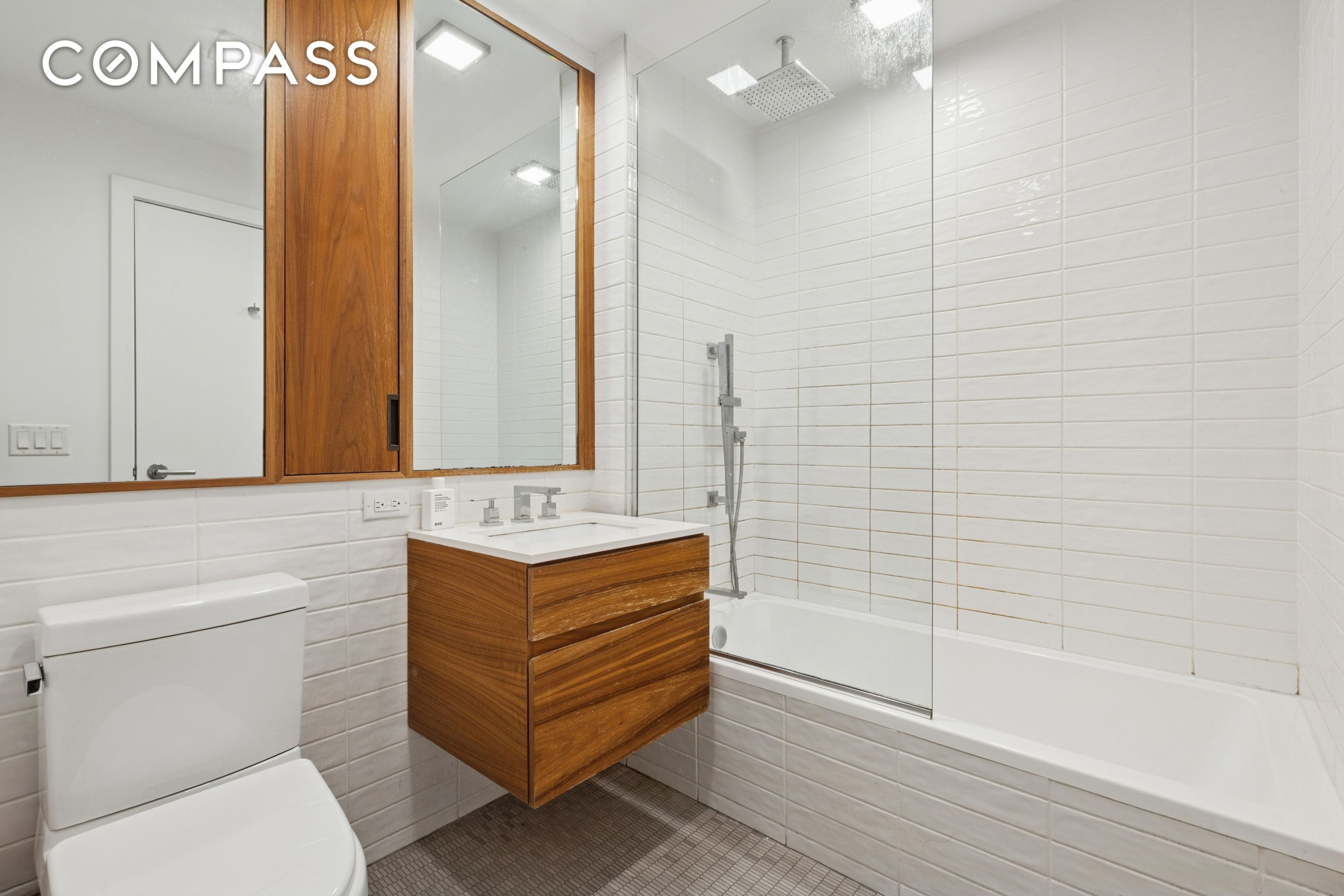 #9 photo, Brooklyn, Downtown Brooklyn , NY 11217