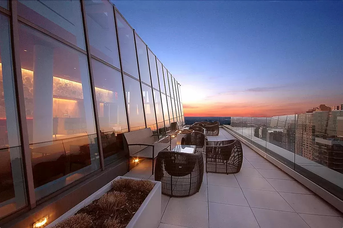 #7 photo, 322 W 57TH Street, मैनहटन Hell's Kitchen , NY 10019