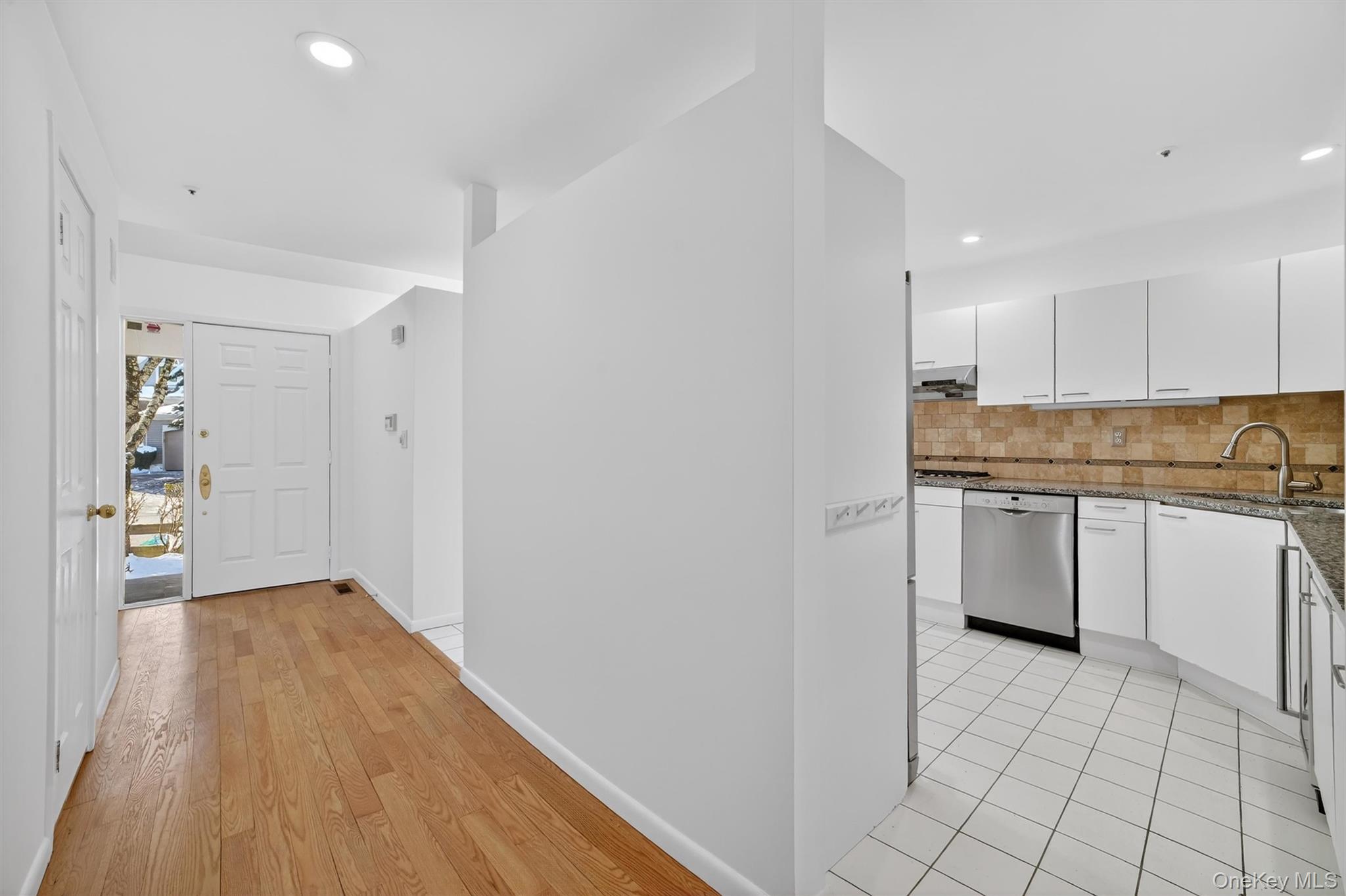 #4 photo, 57 Boulder Ridge Road, Scarsdale , NY 10583